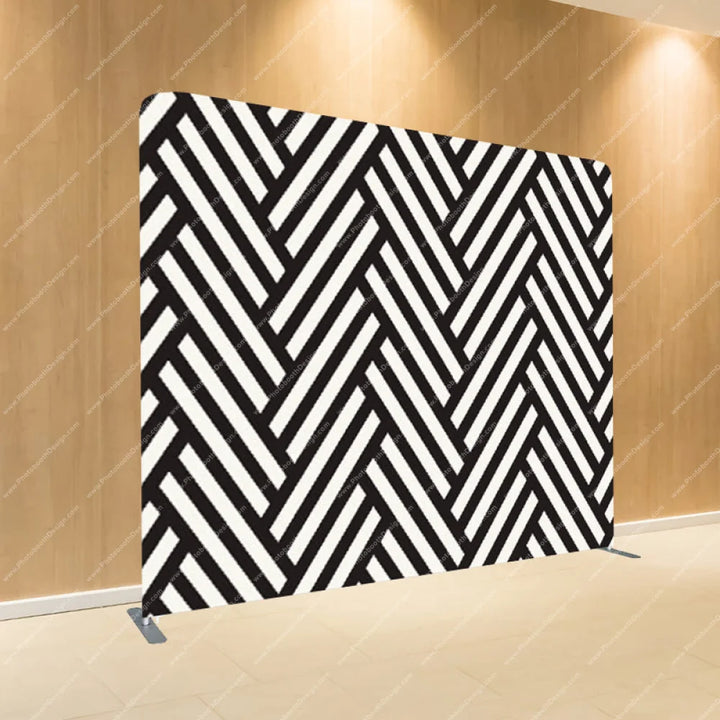 Chevron Classic Contrast - Pillow Cover Backdrop